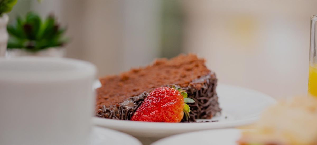 Sabor de Férias: Por que a gastronomia do hotel é o ingrediente secreto de uma viagem perfeita