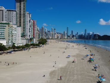 Inovação e Descanso: O guia estratégico para quem vai ao Congresso de Cidades Digitais em Balneário Camboriú